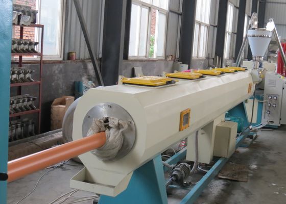 خط بثق أنابيب الصرف الصحي PVC لآلة تصنيع / إمدادات المياه