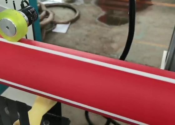 خط إنتاج الأنبوب المسطح PVC المخروطي المزدوج اللولب 250-300 كجم / ساعة