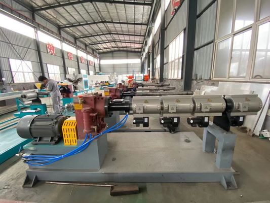 20-80kg / h PP PE PVC الأنابيب أحادية اللولب آلة الطارد ماكينة