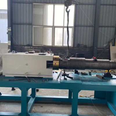 بولي كلوريد الفينيل أنابيب كابل قناة الكهرباء / خرطوم التوأم برغي الطارد آلة 40-110mm