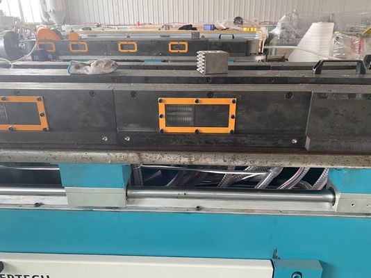 خط بثق الأنبوب المموج البلاستيكي PVC أحادي / مزدوج الجدار
