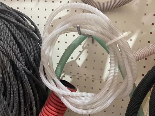 10-32mm خط بثق الأنبوب المموج ذو الجدار الواحد PE PP PVC آلة التنفس الأنبوب