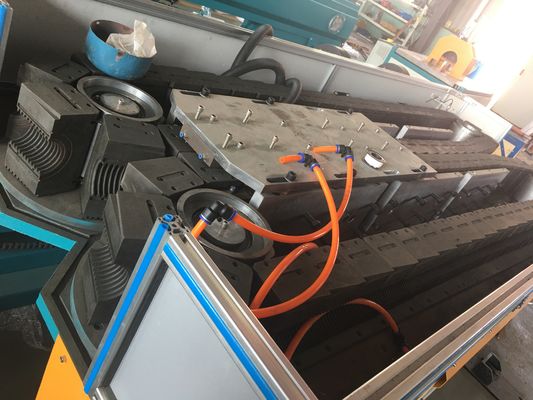 خط بثق الأنبوب ، أنبوب بلاستيكي PVC ، إمداد المياه ، أنبوب الغاز ، أنبوب التصريف ، آلة البثق ، خط إنتاج / آلة