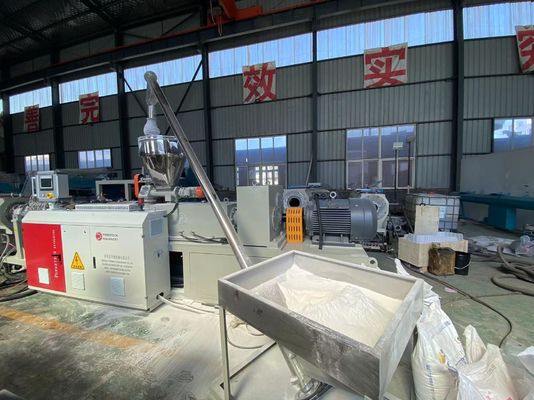 UPVC CPVC PVC خط بثق أنابيب الغاز الكهربائي
