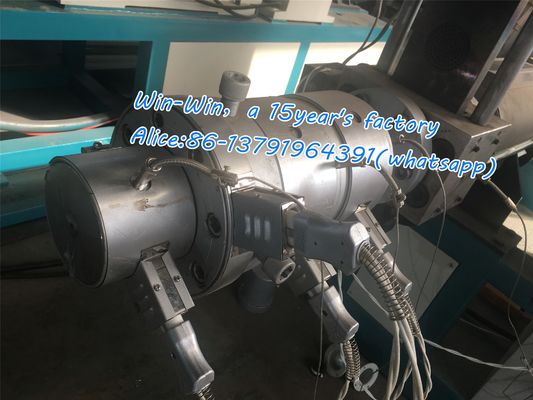 خط بثق برغي مزدوج أحادي لأنبوب الأنبوب المموج البلاستيكي PPR HDPE PVC