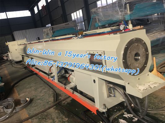 خط بثق برغي مزدوج أحادي لأنبوب الأنبوب المموج البلاستيكي PPR HDPE PVC