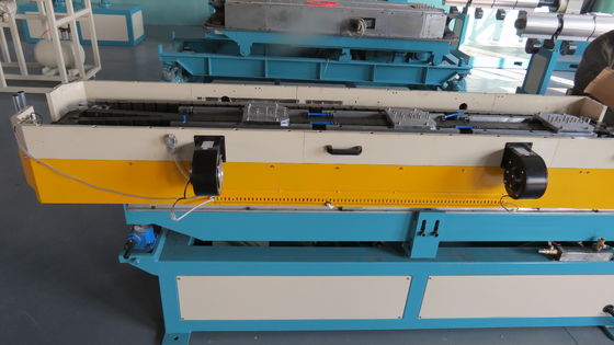 PE PP PVC قناة كابل حماية الأنابيب آلة واحدة الجدار المموج