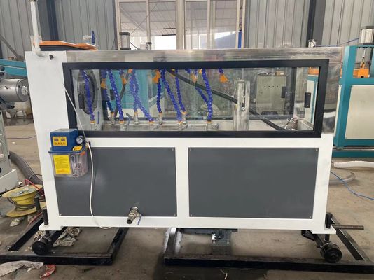 HDPE الكربون اللولبي ماكينة تصنيع الأنابيب المموجة PE خط إنتاج الأنابيب