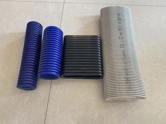 خط بثق الأنبوب المموج البلاستيكي المرن HDPE الهواء النقي المزدوج الجدار