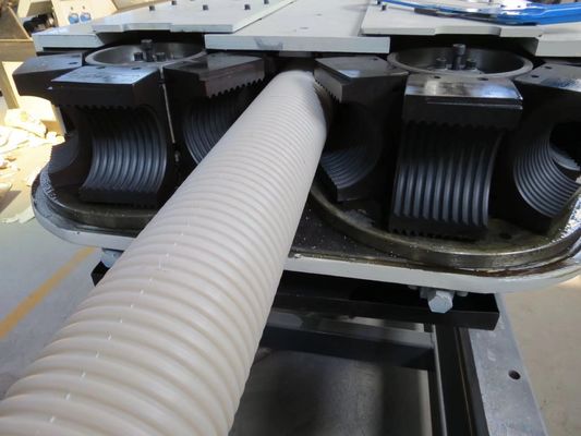 آلة بثق خط إنتاج الأنابيب المموجة ذات الجدار المزدوج PVC