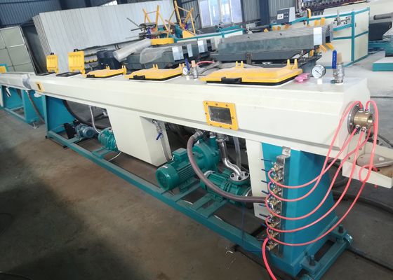 PE Lavabo Pipe 800Kgh آلة تصنيع الأنابيب المموجة