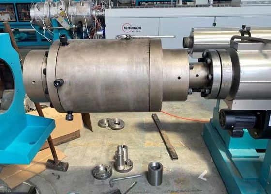 برغي واحد 110 مم HDPE خط بثق الأنبوب توريد النفط