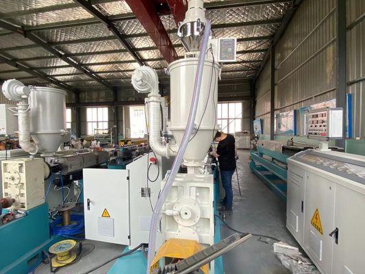 آلة بثق الأنبوب المموج ذات الجدار الواحد الأوتوماتيكية عالية السرعة أنبوب خرطوم