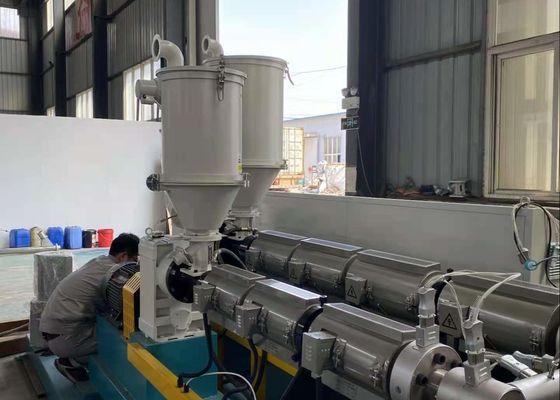 خط إنتاج الأنابيب البلاستيكية HDPE PE 200 مم بكفاءة عالية