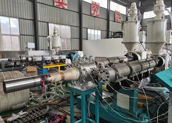 خط بثق الأنبوب المموج ذو الجدار المزدوج HDPE ذو القوة العالية / ماكينة