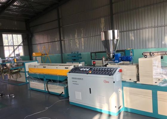 خط بثق الأنبوب المموج البلاستيكي أحادي الجدار PP PE PVC EVA PA