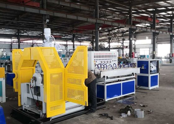 20-63mm PVC دوامة أسلاك الفولاذ المقوى خط بثق الأنابيب خرطوم