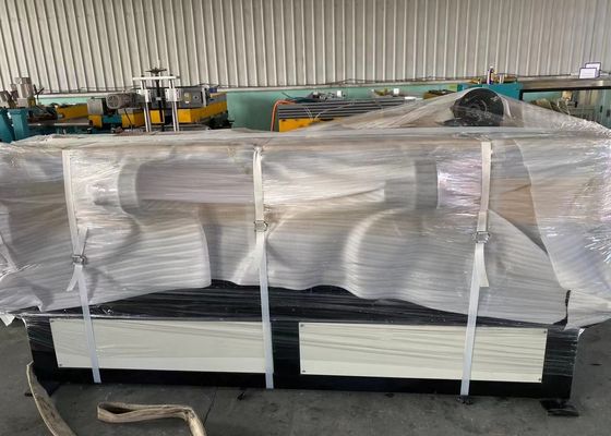 خط تمديد مموج بلاستيك PVC أحادي الجدار 50-110 مم تحكم PLC
