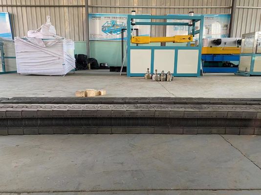 آلة بثق أحادية اللولب 80-150 كجم / ساعة للأنابيب المموجة أحادية الجدار HDPE PP PE